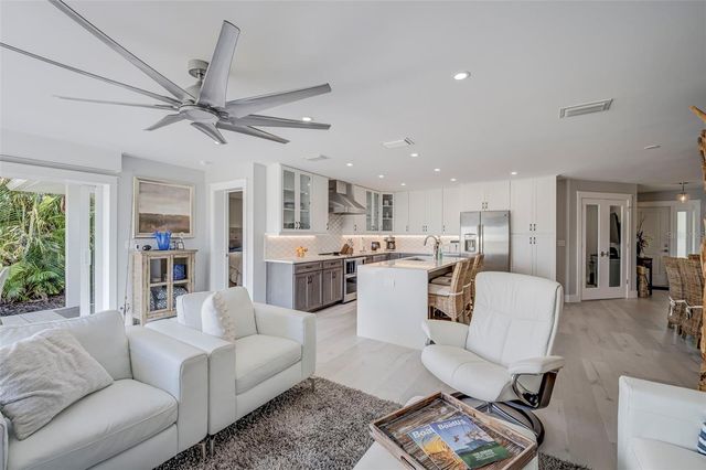 5204 TOWER DRIVE, Cape Coral, FL 33904