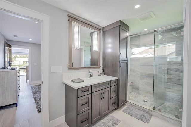 5204 TOWER DRIVE, Cape Coral, FL 33904