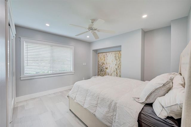 5204 TOWER DRIVE, Cape Coral, FL 33904