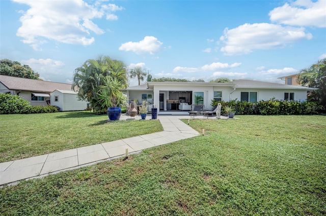 5204 TOWER DRIVE, Cape Coral, FL 33904