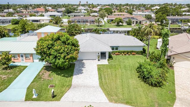5204 TOWER DRIVE, Cape Coral, FL 33904