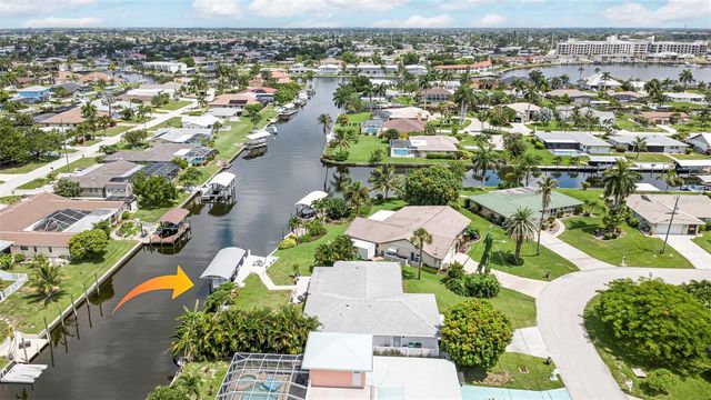 5204 TOWER DRIVE, Cape Coral, FL 33904