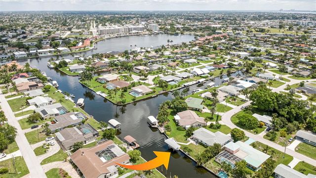 5204 TOWER DRIVE, Cape Coral, FL 33904