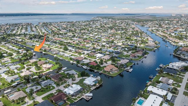 5204 TOWER DRIVE, Cape Coral, FL 33904