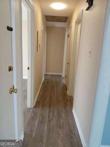 545 Oak Valley Drive, Riverdale, GA 30274