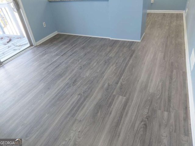 545 Oak Valley Drive, Riverdale, GA 30274