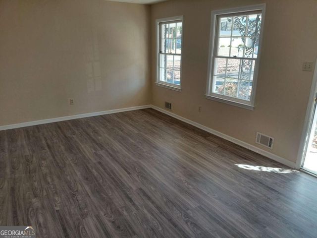 545 Oak Valley Drive, Riverdale, GA 30274