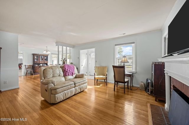 225 N 6th Street, Aurora, NC 27806