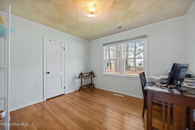 225 N 6th Street, Aurora, NC 27806