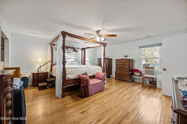 225 N 6th Street, Aurora, NC 27806