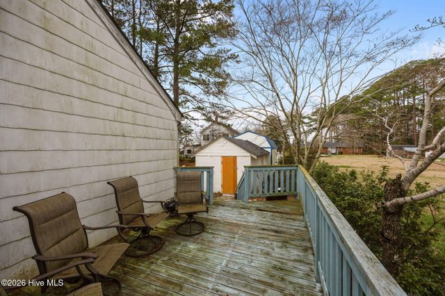 225 N 6th Street, Aurora, NC 27806