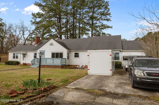 225 N 6th Street, Aurora, NC 27806