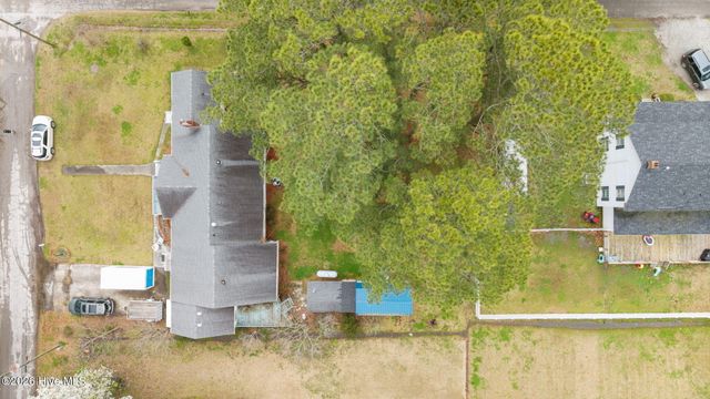 225 N 6th Street, Aurora, NC 27806