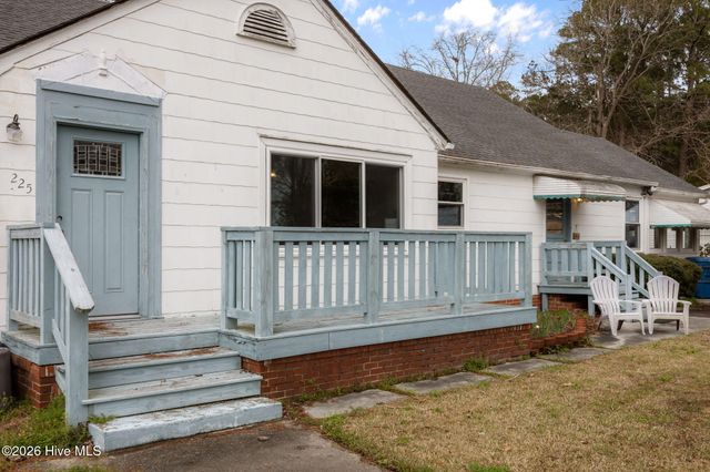 225 N 6th Street, Aurora, NC 27806