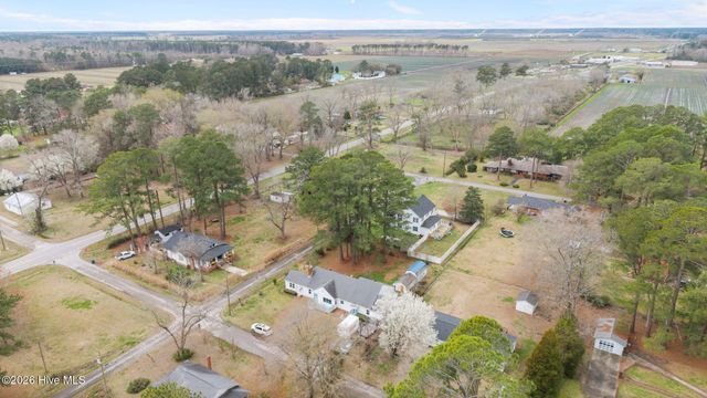 225 N 6th Street, Aurora, NC 27806