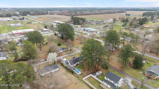 225 N 6th Street, Aurora, NC 27806