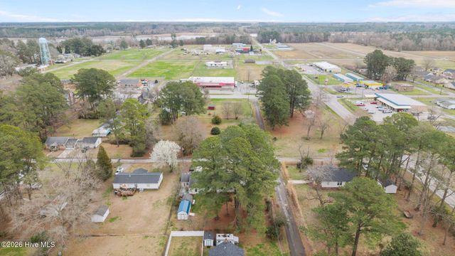 225 N 6th Street, Aurora, NC 27806