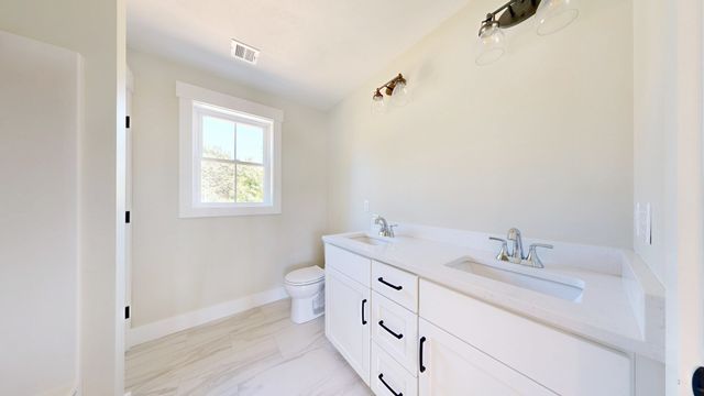 158 Wood Street, Middleboro, MA 02346