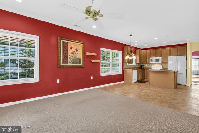 9 FLORIAN CT, Manchester, NJ 08759