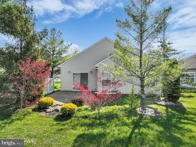 9 FLORIAN CT, Manchester, NJ 08759