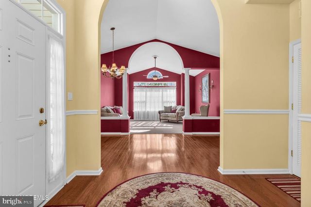 9 FLORIAN CT, Manchester, NJ 08759