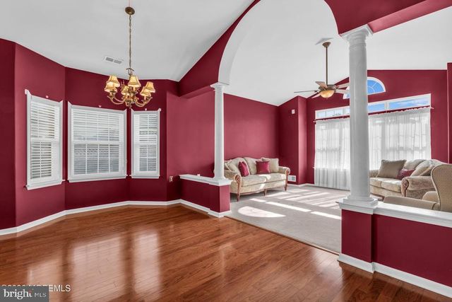 9 FLORIAN CT, Manchester, NJ 08759