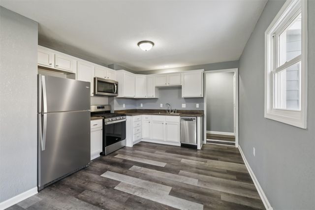 4710 NE 31st Street, Des Moines, IA 50317