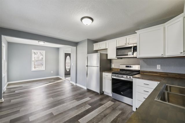 4710 NE 31st Street, Des Moines, IA 50317