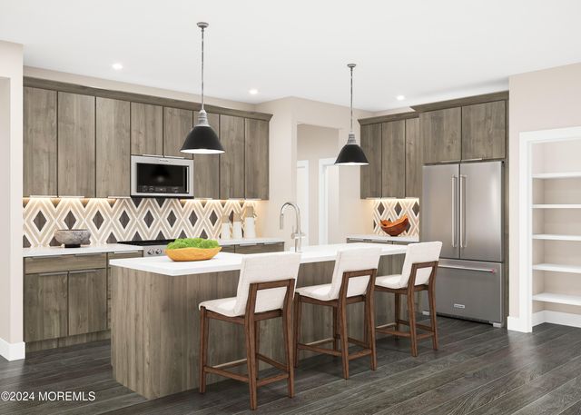 19 Colt Lane, Manalapan, NJ 07726