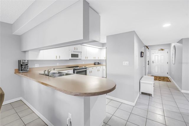 6650 SUNSET WAY 105, St Pete Beach, FL 33706