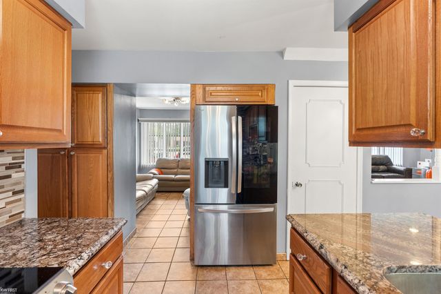 3626 Easthampton Drive, Flint, MI 48503