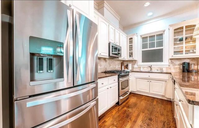 5303 Nett Street A, Houston, TX 77007