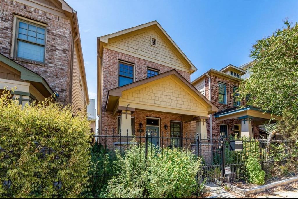 5303 Nett Street A, Houston, TX 77007