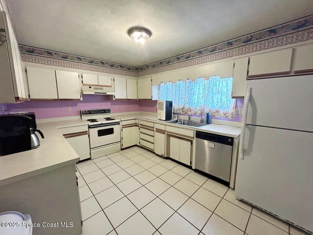 101 S Singleton Avenue, Titusville, FL 32796