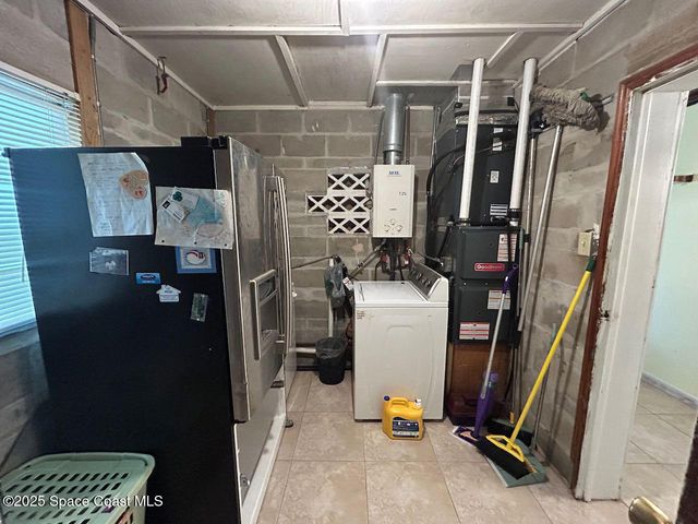 101 S Singleton Avenue, Titusville, FL 32796