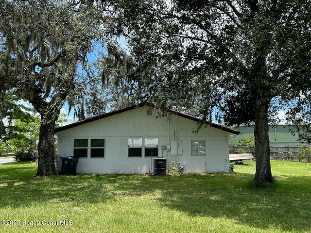 101 S Singleton Avenue, Titusville, FL 32796