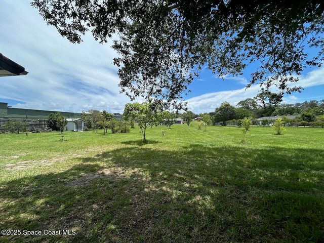 101 S Singleton Avenue, Titusville, FL 32796