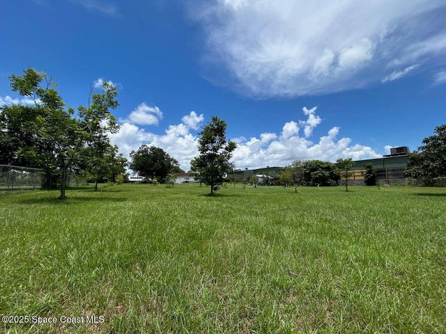 101 S Singleton Avenue, Titusville, FL 32796