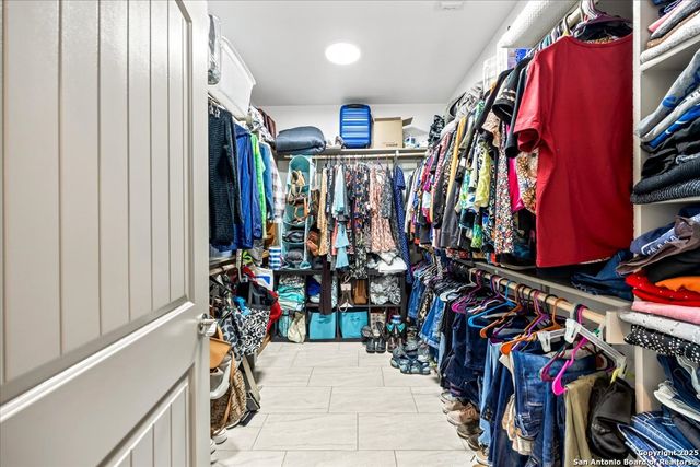 6653 Fm 539, Floresville, TX 78114