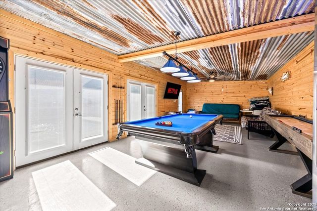 6653 Fm 539, Floresville, TX 78114