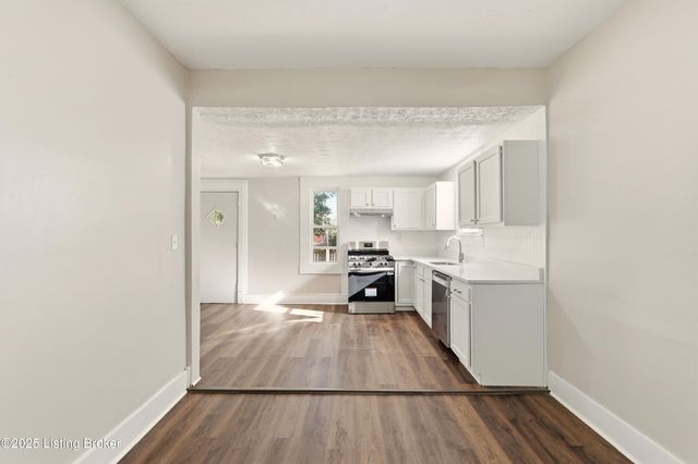 209 S 42nd St, Louisville, KY 40212