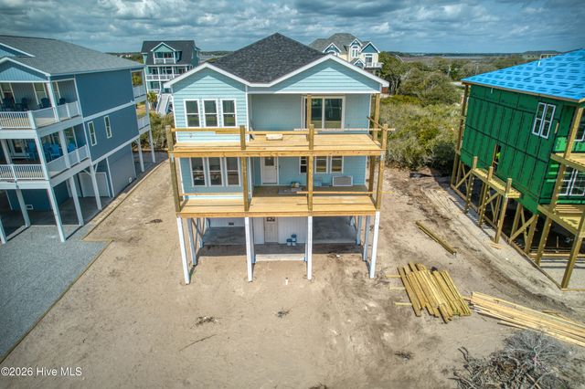 24 Porpoise Place, N Topsail Beach, NC 28460
