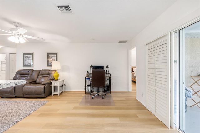 9042 SW 102ND CIRCLE, Ocala, FL 34481