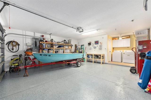 9042 SW 102ND CIRCLE, Ocala, FL 34481