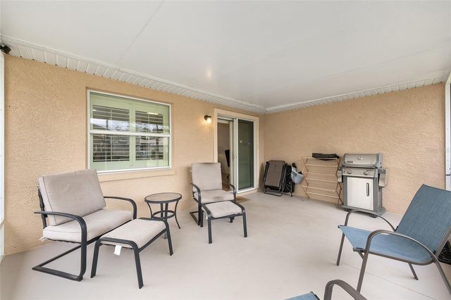 9042 SW 102ND CIRCLE, Ocala, FL 34481