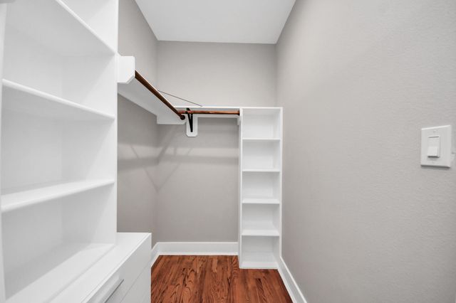 1003 E 28th Street, Houston, TX 77009