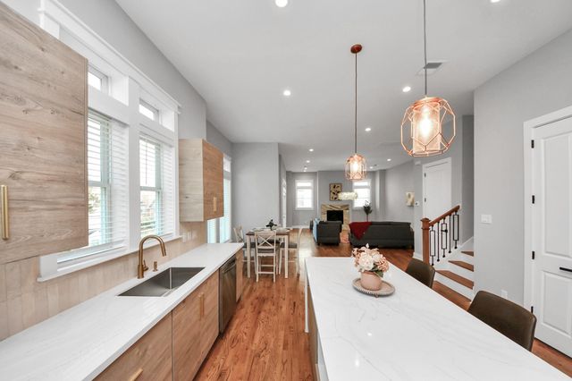 1003 E 28th Street, Houston, TX 77009