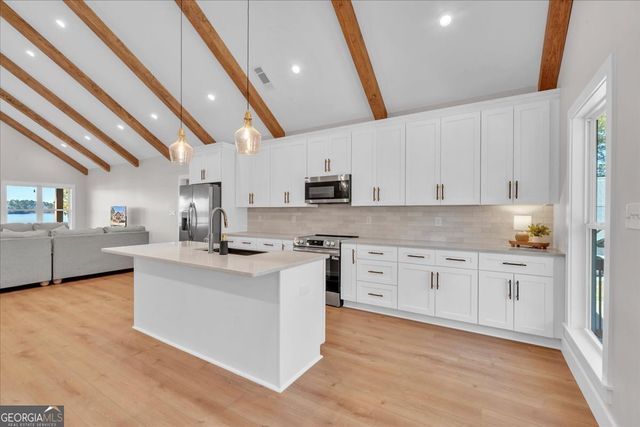 432 Lakeshore Drive, Cordele, GA 31015