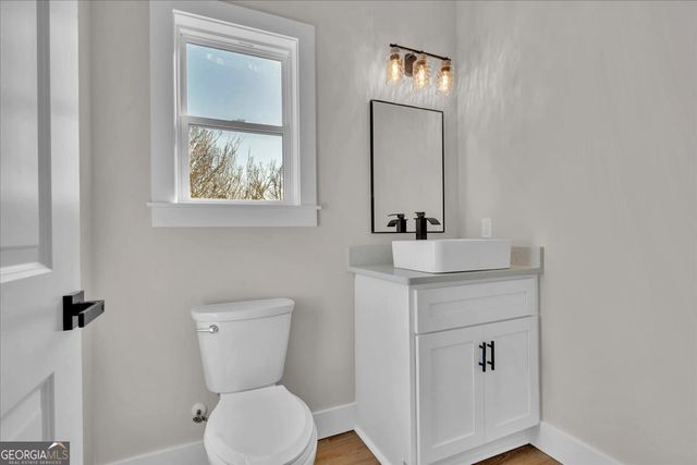 432 Lakeshore Drive, Cordele, GA 31015