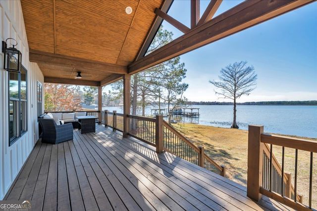 432 Lakeshore Drive, Cordele, GA 31015